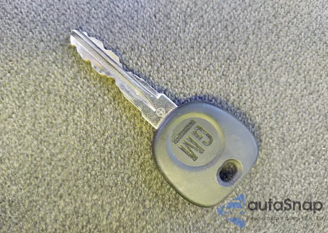 2G1WT55N481263698: 43258787