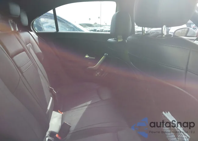 W1K3G4EB0LJ209186: 43259855