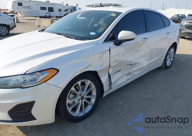 3FA6P0LU0KR207467: 43259901