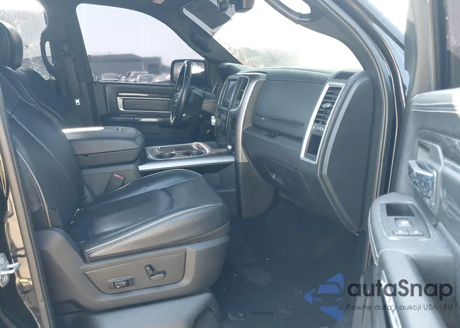 1C6RR6WT5JS187959: 43259947