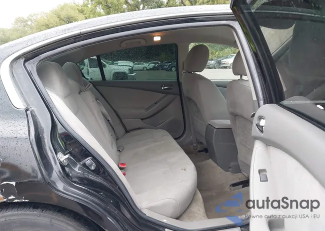 1N4AL2AP9CN404852: 43260325