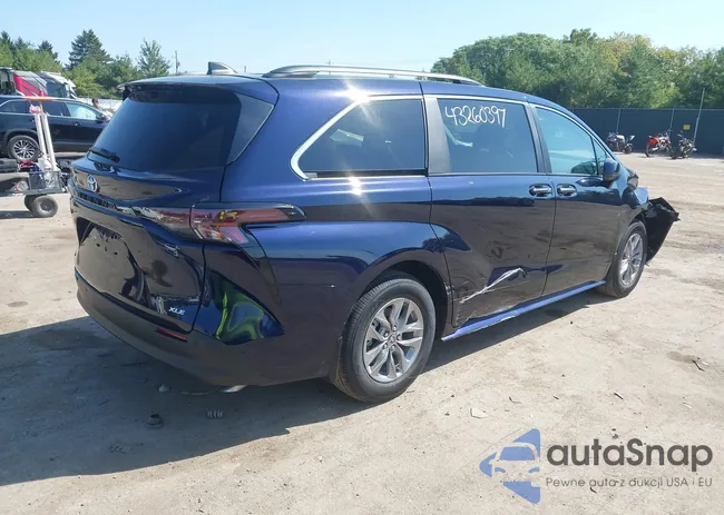 5TDYRKEC8SS274893: 43260397