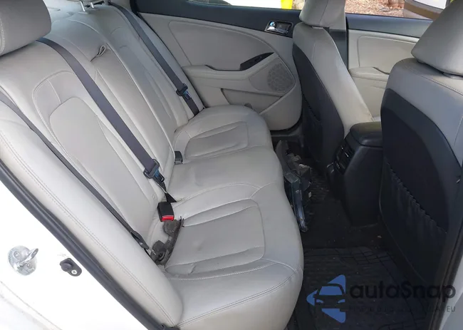 KNAGN4A79B5172288: 43259457