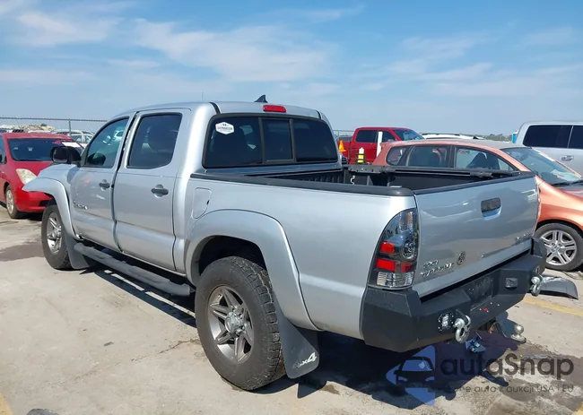 5TFLU4EN6CX044657: 43259518