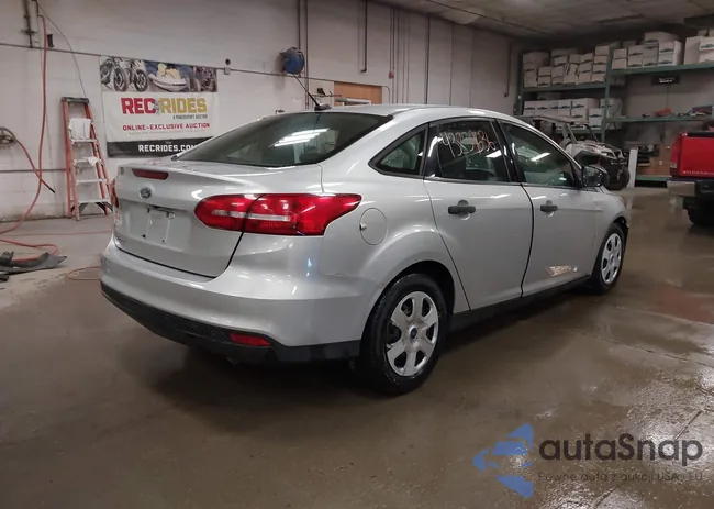 1FADP3E21HL212186: 43259636