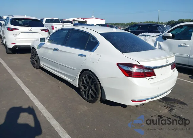 1HGCR3F92GA012053: 43259774