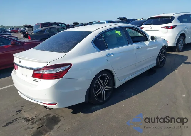 1HGCR3F92GA012053: 43259774