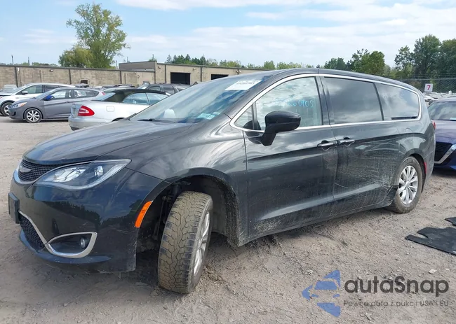 2C4RC1FG6JR133247: 43260905