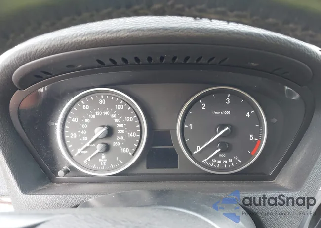 5UXZW0C50CL663843: 43260924