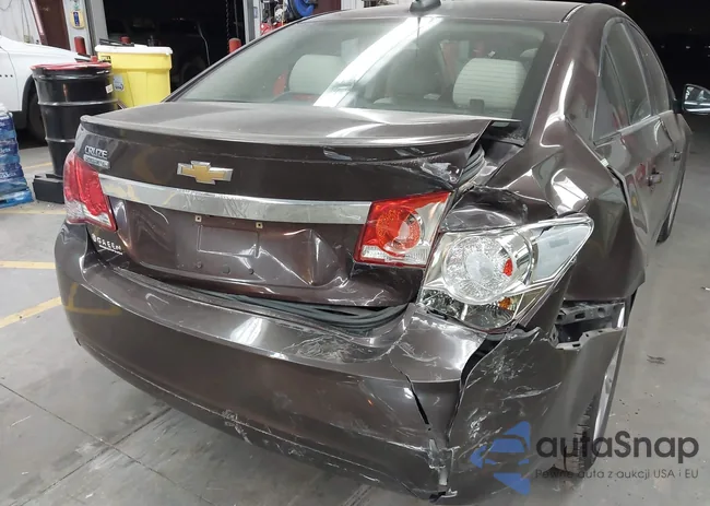 1G1P75SZ7F7215841: 43261045