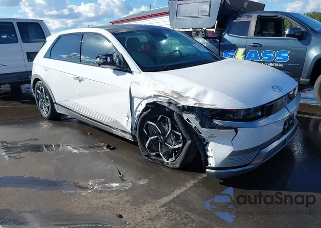 KM8KR4AE3PU189564: 43261192