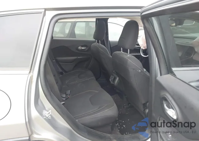 1C4PJMCS3GW327662: 43261196