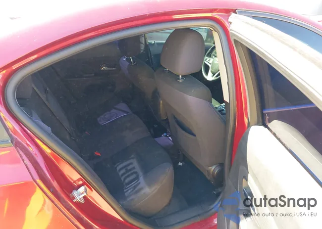 1G1PC5SB4E7197859: 43261250