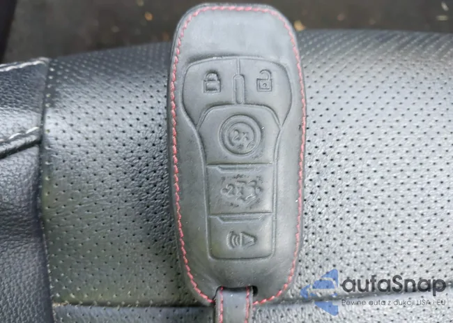 1FA6P8CF2G5255899: 43261402