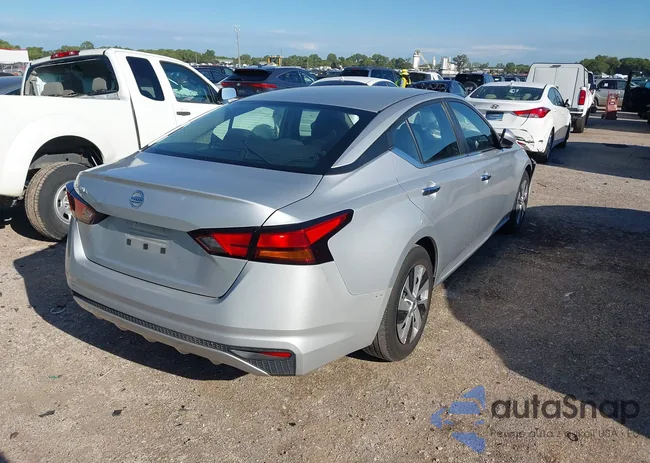 1N4BL4BV3NN337794: 43260503