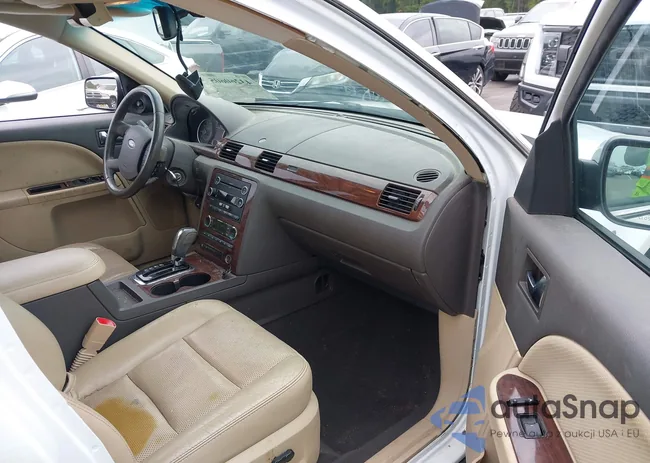 1FAHP24W18G163080: 43260605