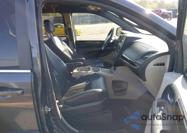 2C4RDGCG3FR671089: 43261948