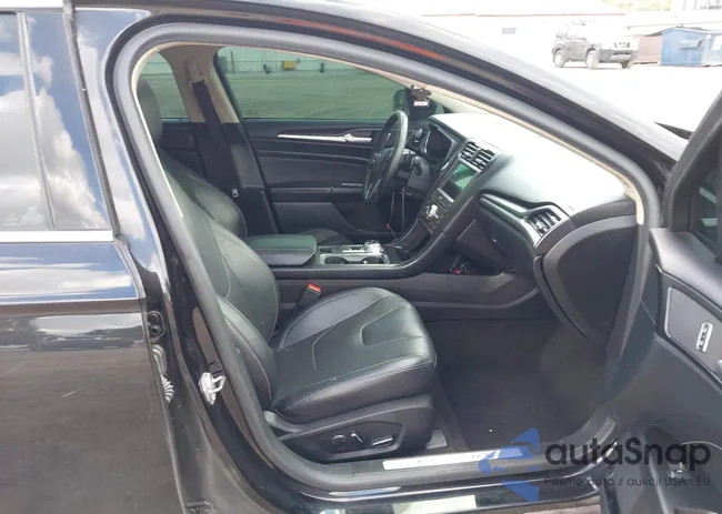 3FA6P0D95KR187128: 43262017