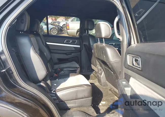 1FM5K7D81HGC12493: 43262030