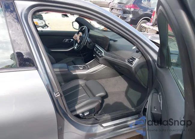 3MW89FF02P8D12613: 43262047