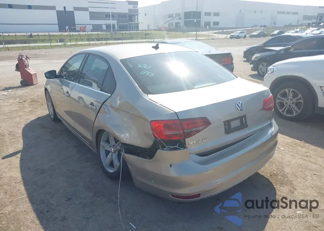 3VWLA7AJ6FM306424: 43262050