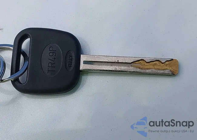 KM8JT3AF8EU894227: 43262084