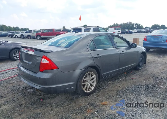 3FAHP0JAXCR241743: 43262145