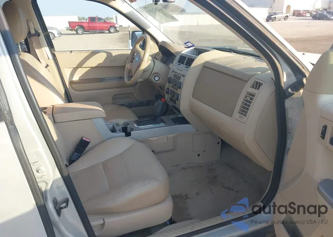 1FMCU03Z88KB29160: 43262157