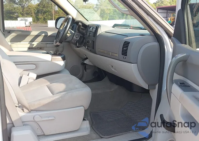 1GCRKSE72CZ126119: 43262238