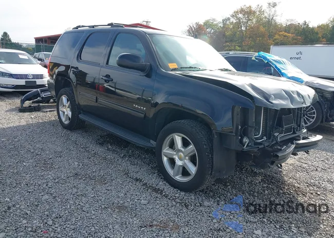 1GNUKAE05AR290556: 43262278