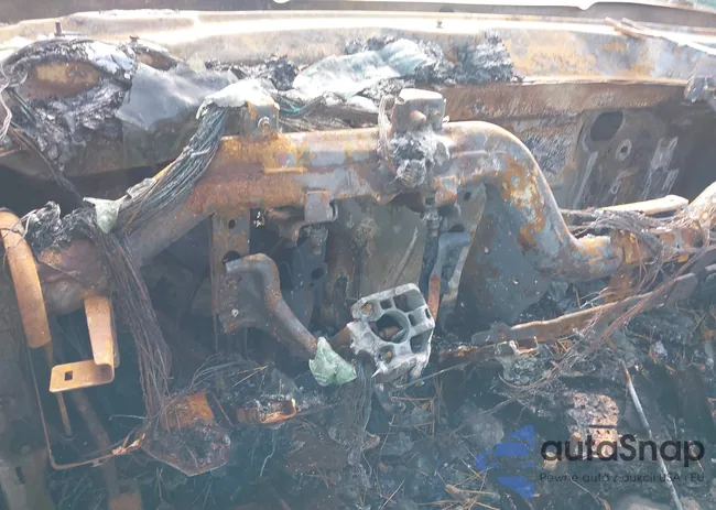 1GCNKPE01CZ295286: 43262314