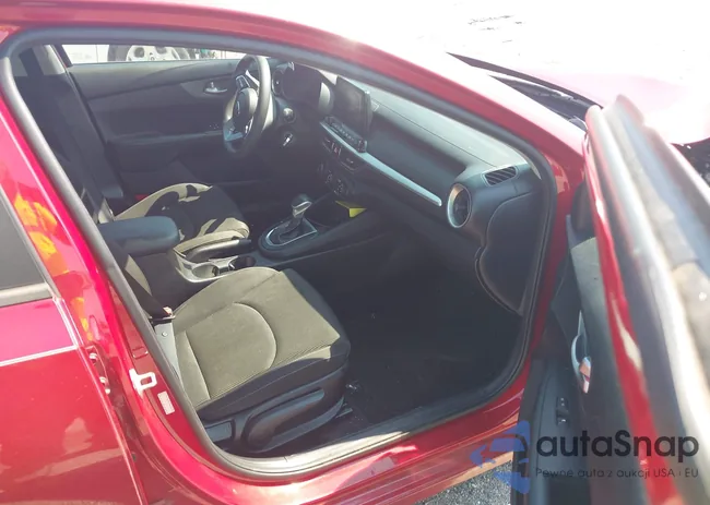 3KPF24AD1LE187581: 43262381