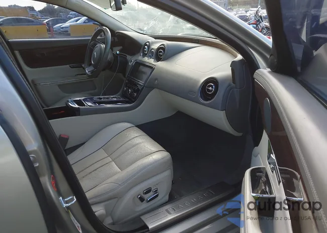 SAJWA2GB8CLV30053: 43262387