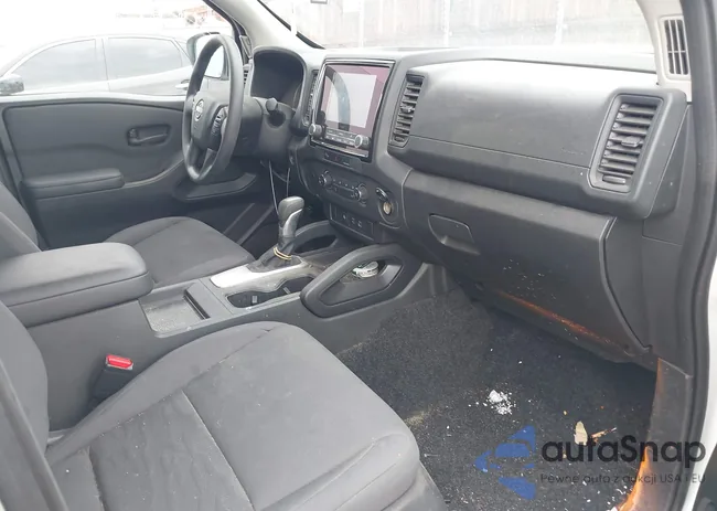 1N6ED1CL2RN673701: 43262422