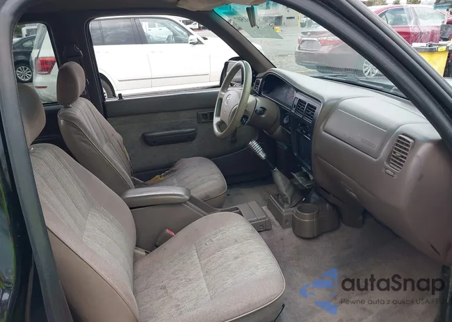 4TAVL52N8XZ475108: 43261507