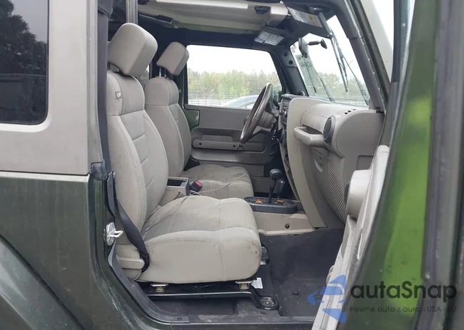 1J4FA54147L159744: 43261604