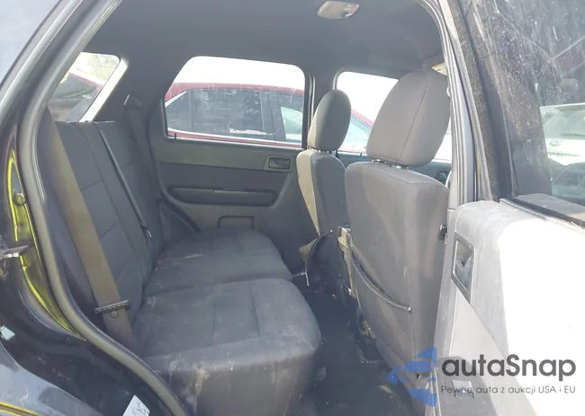 1FMCU9D70CKC78754: 43261612