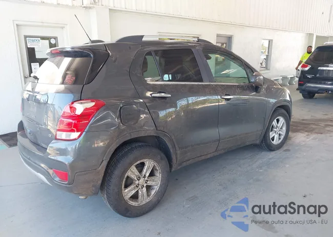 KL7CJLSB8JB677195: 43261680