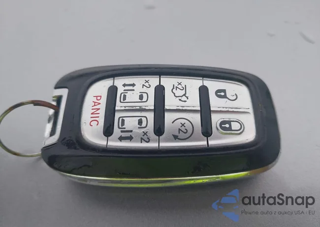 2C4RC1BG2JR154053: 43261718