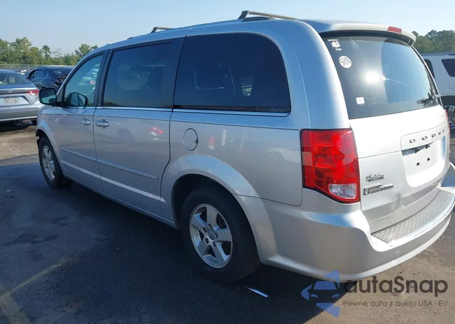 2D4RN5DG2BR765560: 43261796