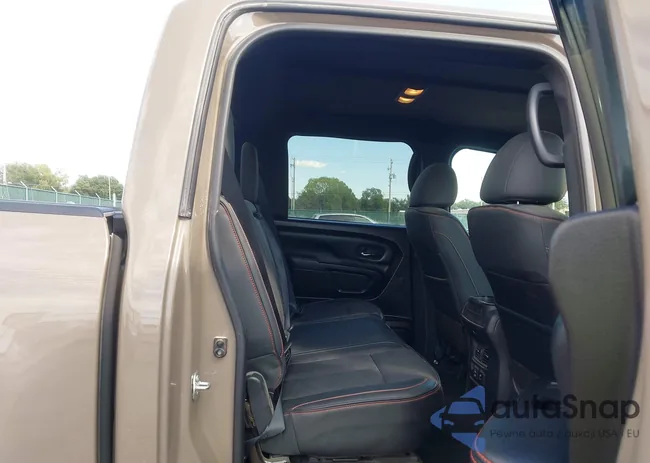 1N6AA1ED6RN111054: 43261799