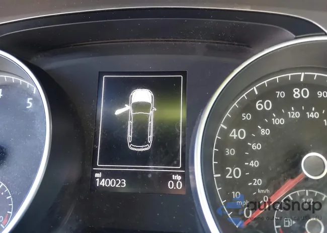 3VWC17AU0FM519282: 43261812