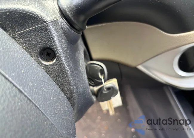 KNADM4A32E6403355: 43262844