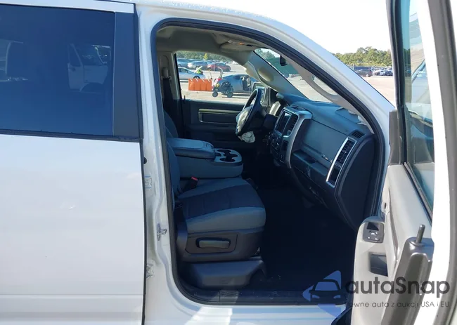 1C6RR7TT6KS648310: 43262955