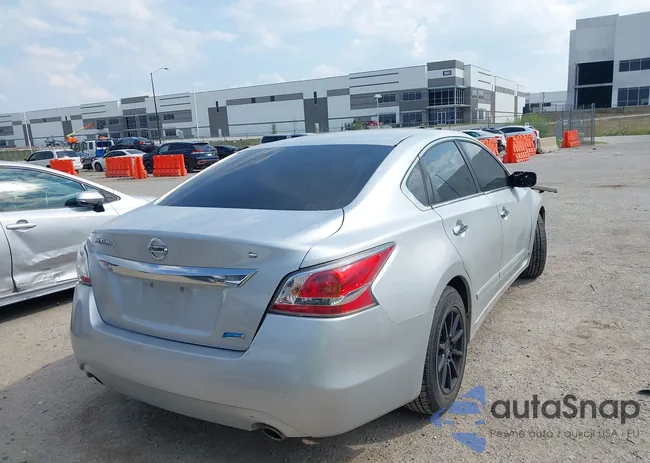 1N4AL3AP6EC426814: 43263044