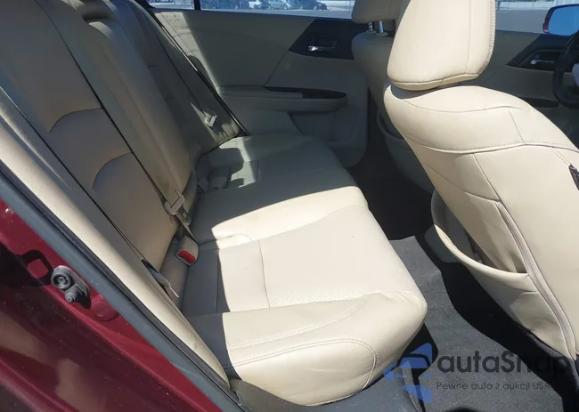 1HGCR3F8XFA011013: 43263046