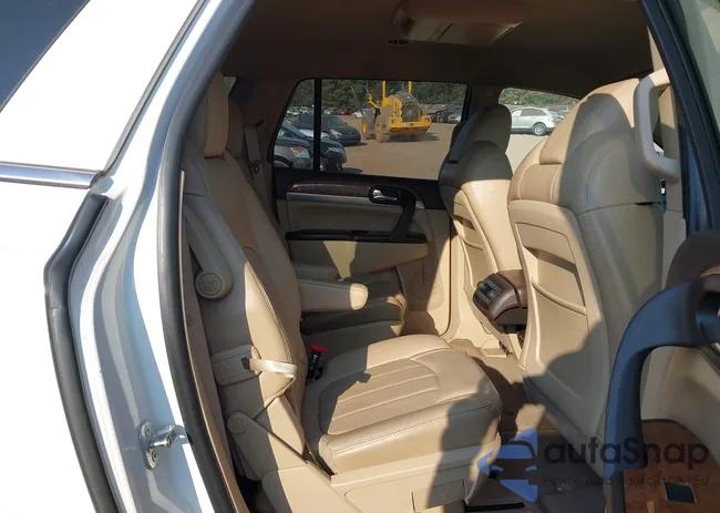 5GAKVDED7CJ137675: 43263156