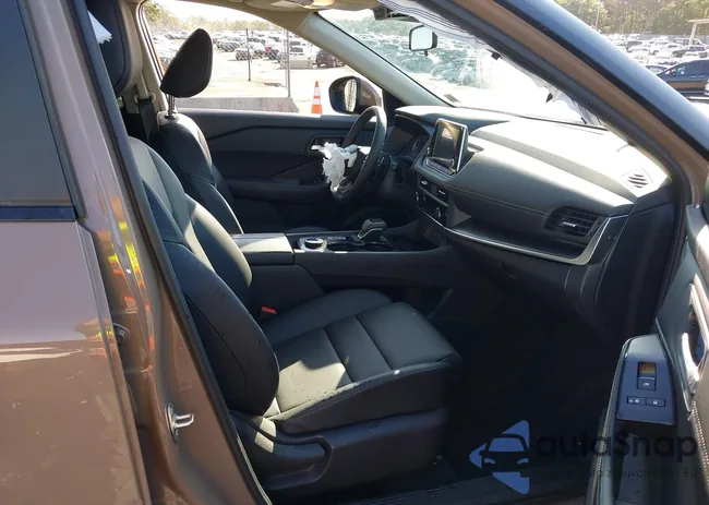 JN8BT3BB7SW145217: 43263258