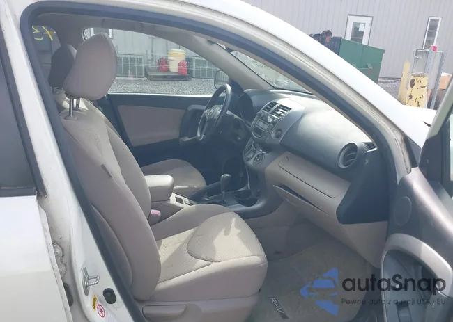 JTMBD31V565006719: 43263343