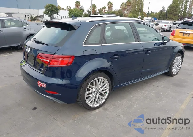 WAUTPBFF8JA104292: 43262688